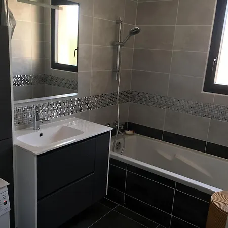 Вилла Les Salins *